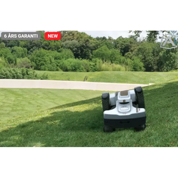 Ambrogio 4.0 Elite RTK 4WD, 60% stigning 5.500M2